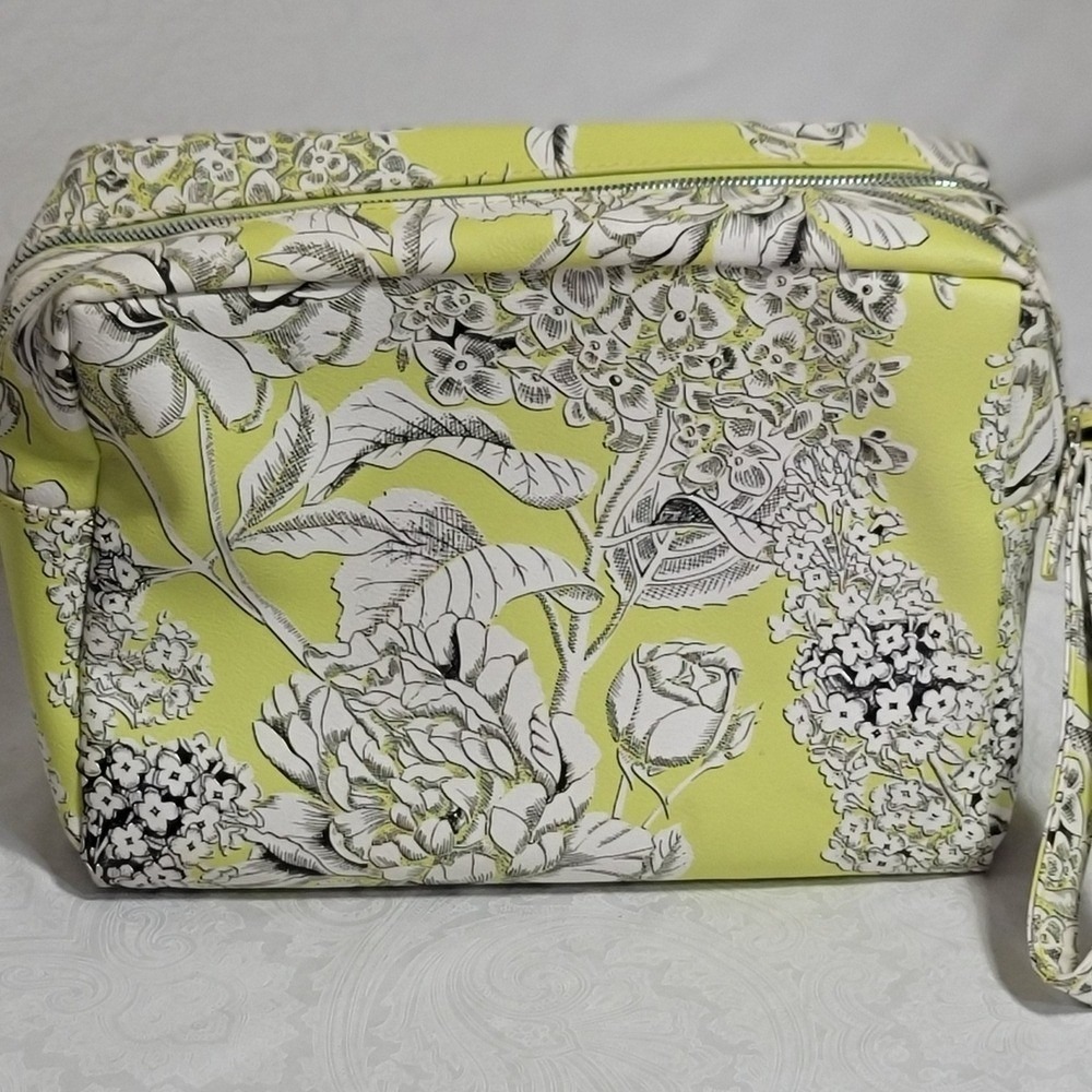 Betsey Johnson Women's Floral Greenish Yellow Bag - Picture 2 of 7